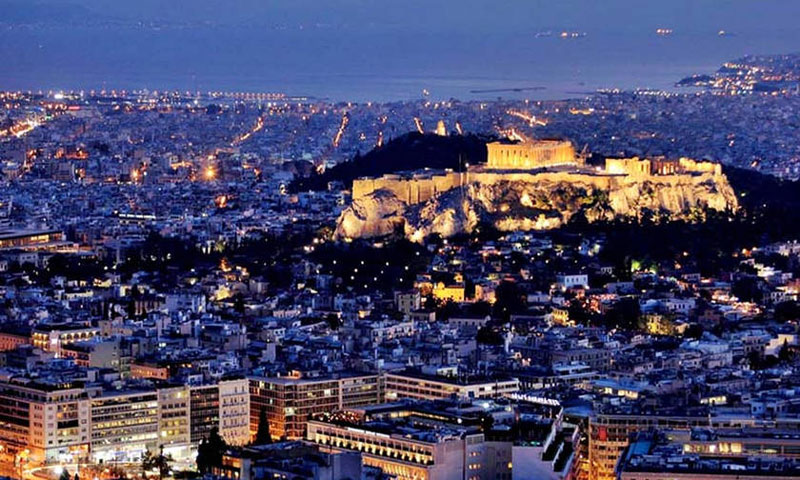 Αθήνα: Σστ! Η πόλη κοιμάται - Ο ΜΕΓΑΣ ΙΕΡΟΕΞΕΤΑΣΤΗΣ του ΦΩΣ ΤΩΝ ΣΠΟΡ