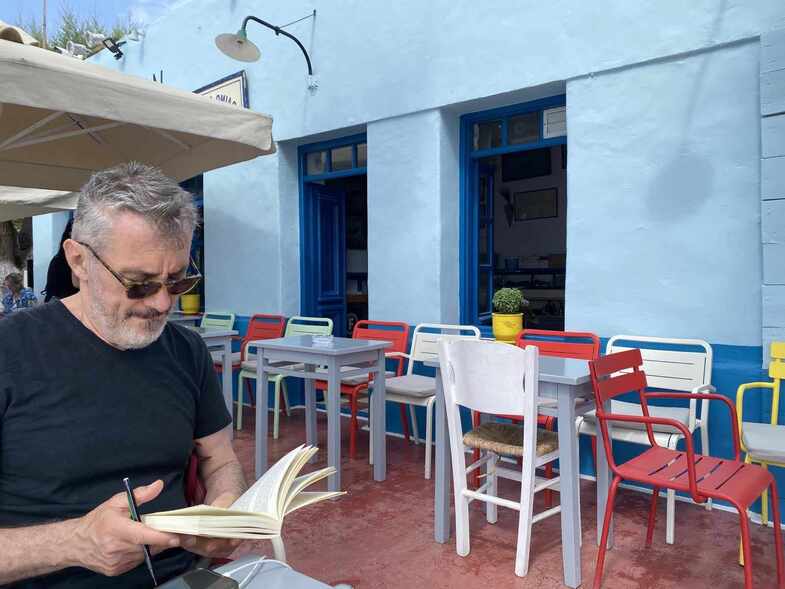 Ο Δημήτρης Στεφανάκης μιλά στο thebest.gr για το νέο του μυθιστόρημα, με το οποίο επέστρεψε στη μεγάλη αφήγηση - Συνέντευξη στην Ελευθερία Μακρυγένη